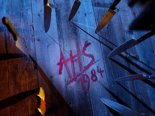 1984 🔪
-
This one was a fun collaboration between @fxnetworks @kill2birds.tv &amp; @thejoelsons
-
We built a couple of cabins and like anyone at a scary summer camp would do, we played with knives and axes, smashed through walls, broke windows and o