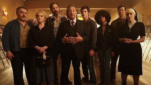 When all the band portraits in our past prepare us for the ultimate group shot...
-
#thejoelsons
#hunterstv