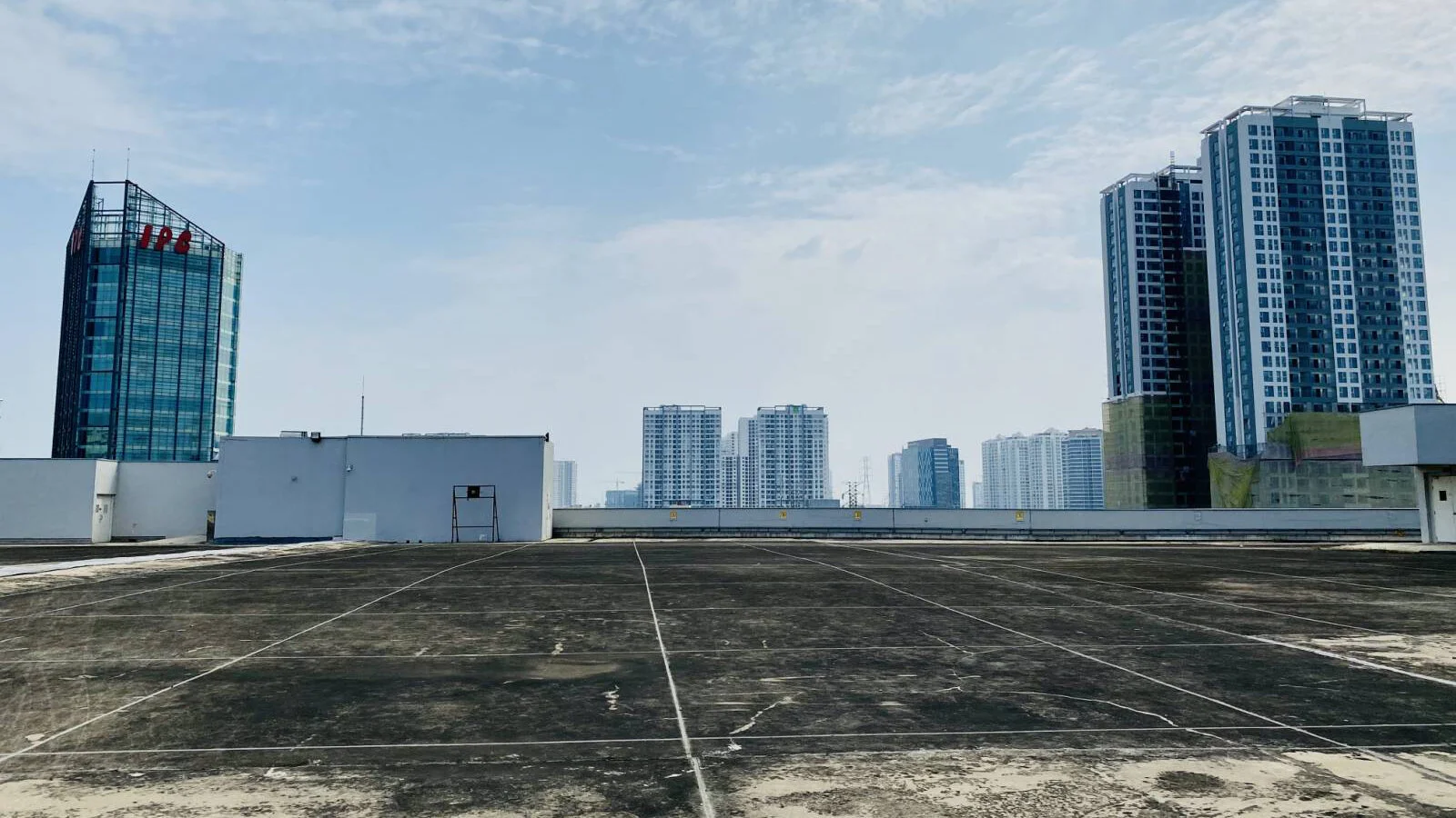 Location dressing | Before