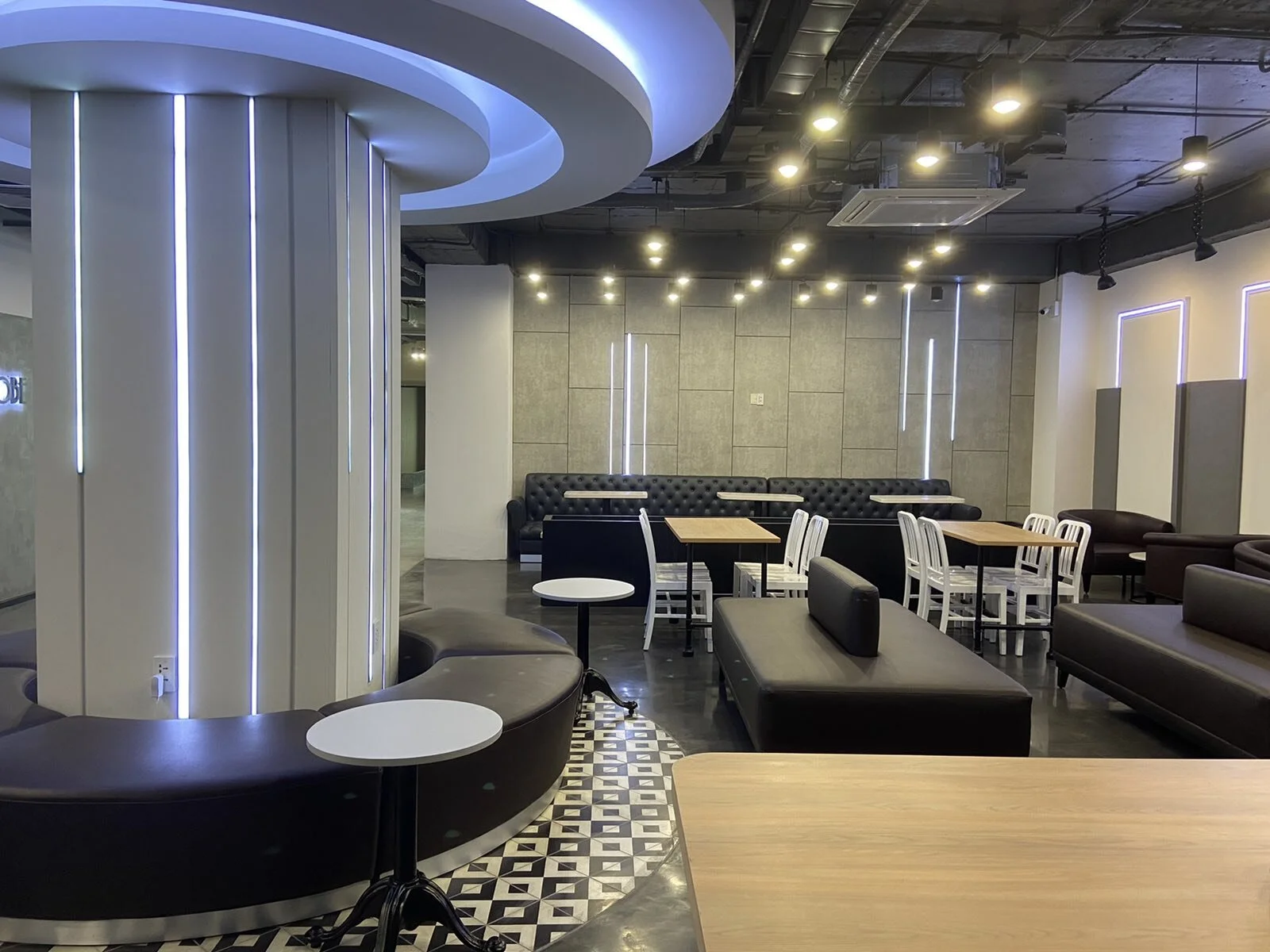 Location dressing | Before