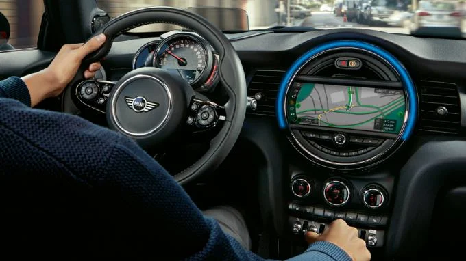 mini connected 2.jpg