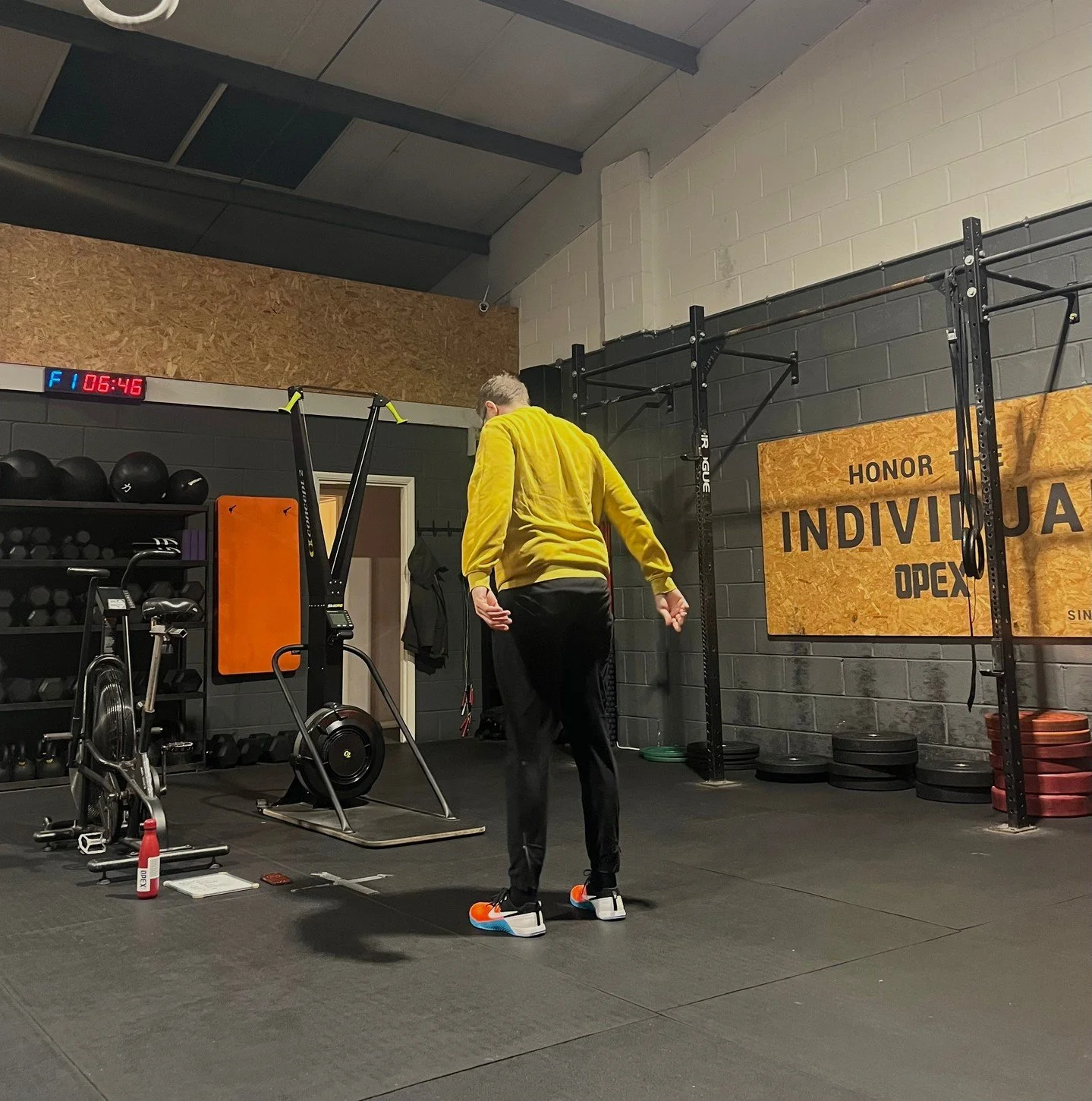 Stronger today, unstoppable tomorrow 💪 
.
.
.
.
.

#fitness #gym #personaltraining #strengthtraining #weightloss #fatloss #powerlifting #bristol #bristolgym #bristolpersonaltrainer #bristolcoach #beforeandafter #clienttestimonial #transformations #f