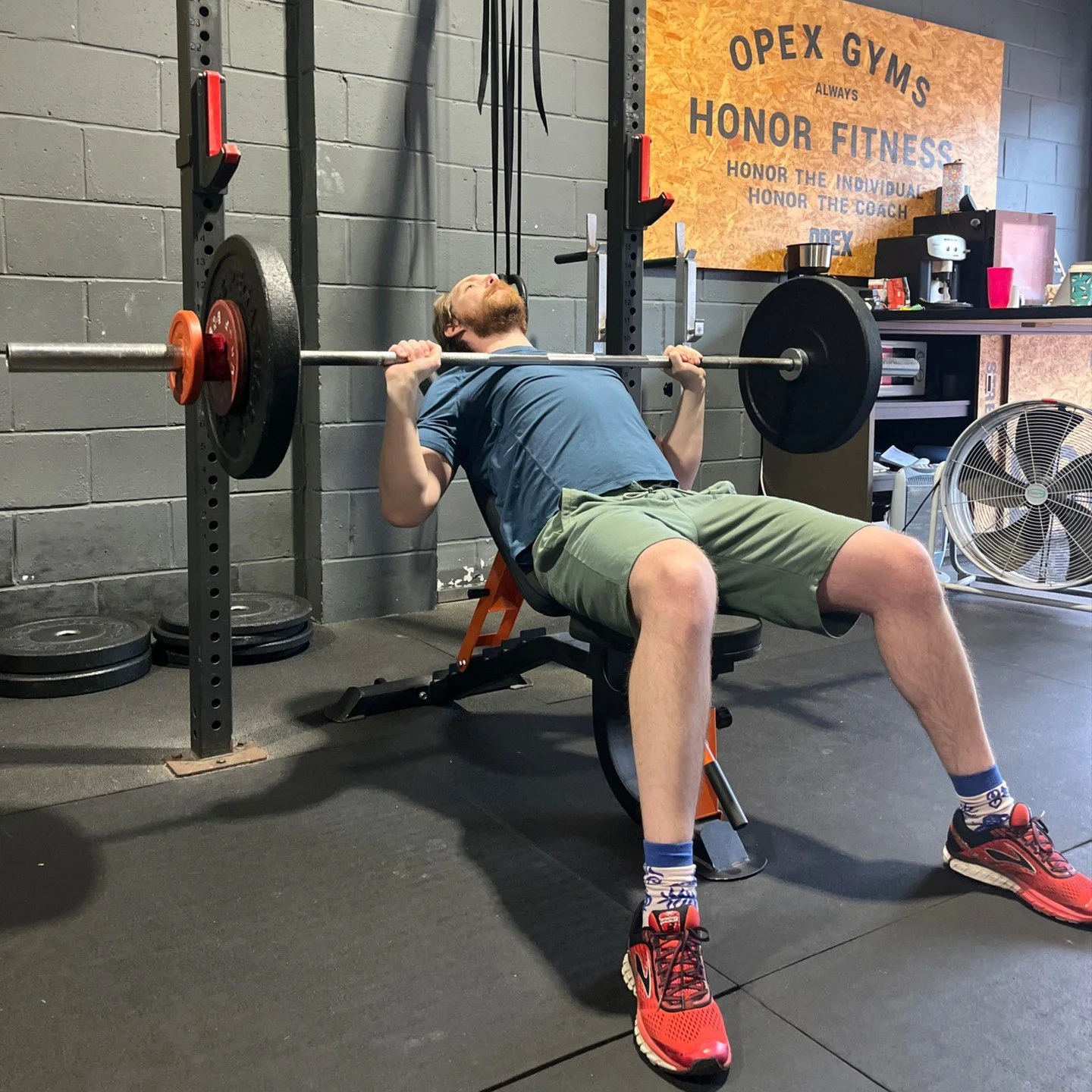 Him: Incline bench press, Us: Incline sun lounger. ☀️