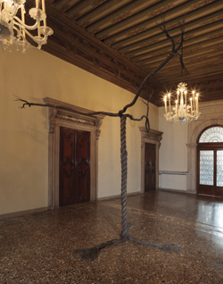 Tree Rope by Graham Fagen, Venice Biennale