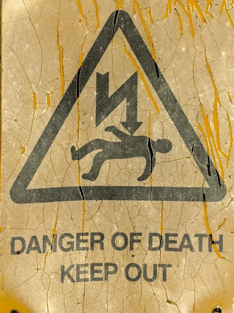 yellow-death-sign.jpg