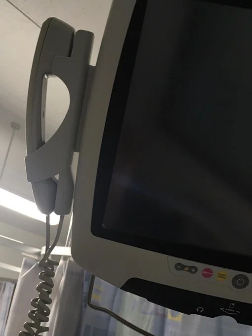 hospital-phone.jpg