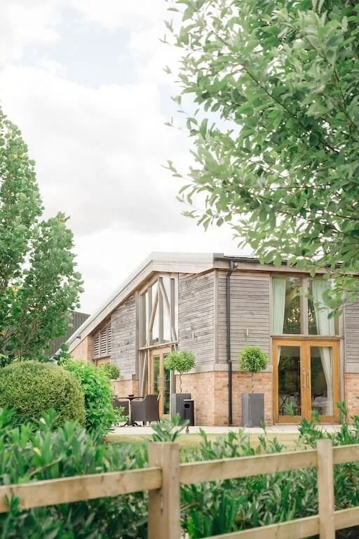 mythe barn wedding venue