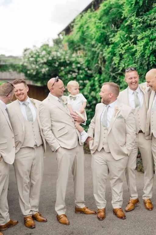 groomsmen