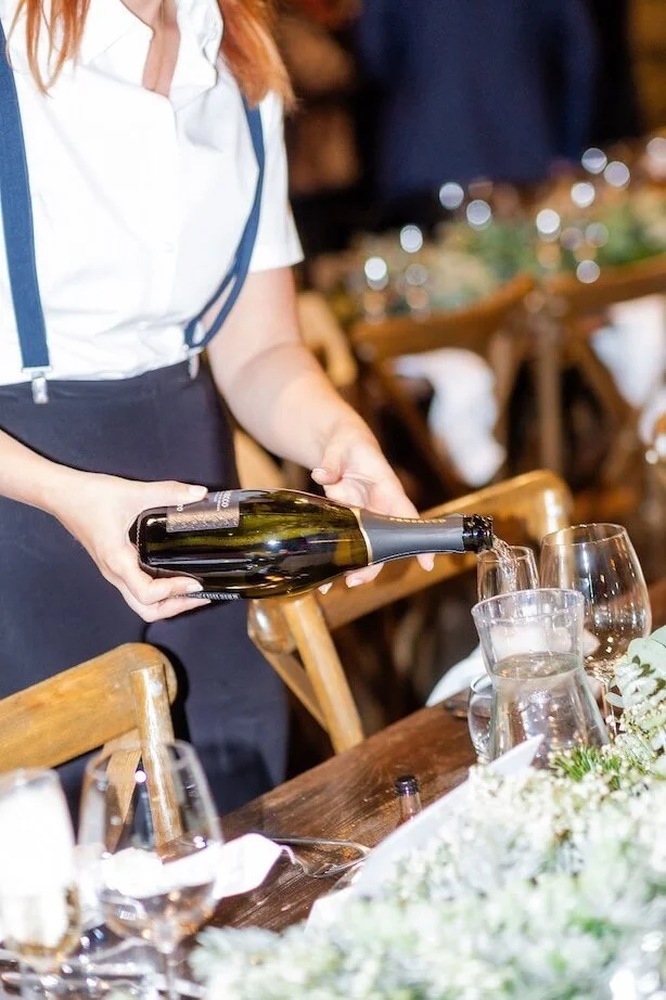 champagne pouring