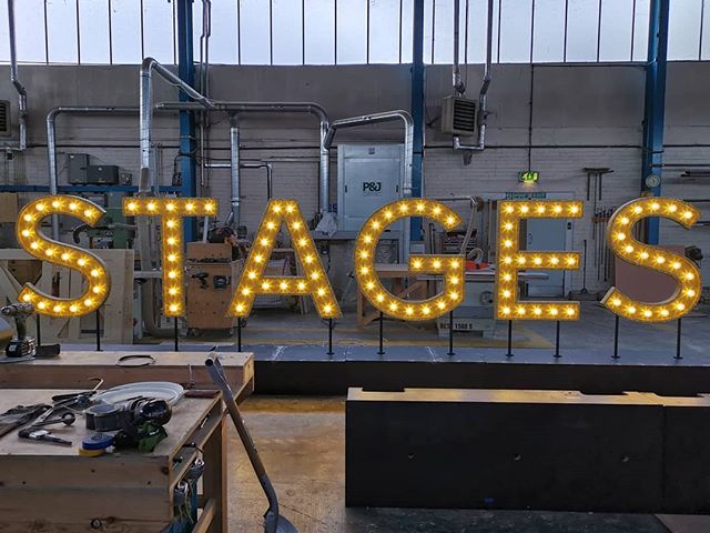 Did you know we build stages?! (🤣🤣) Some fab theatrical style lights for @floatingfestivals 
#customled #signage