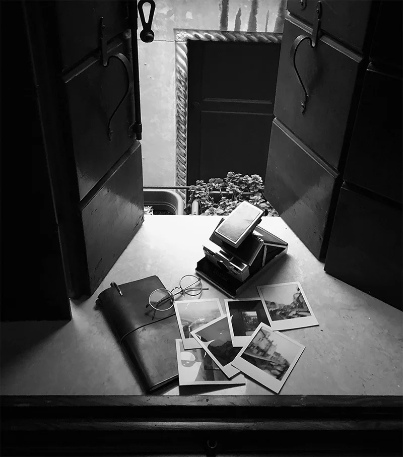 polaroidwindow-cropped-screen.jpg