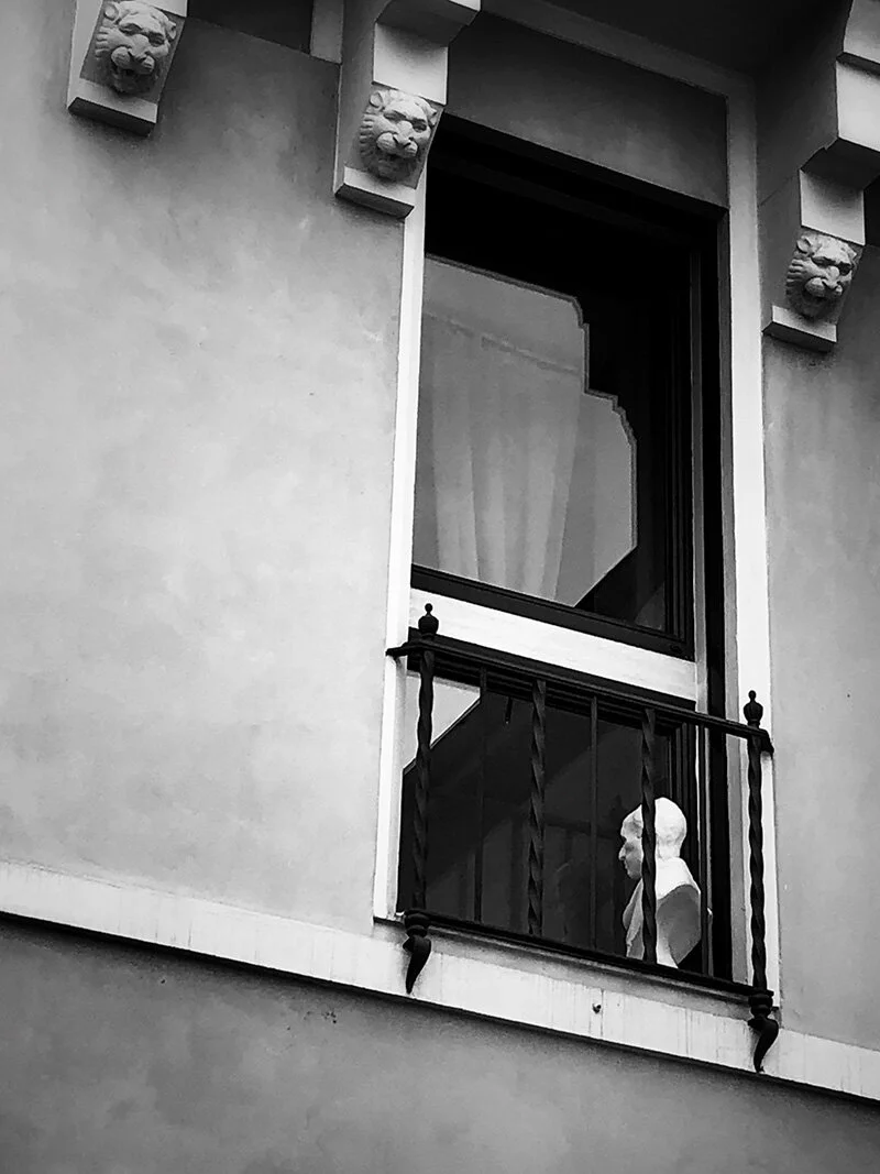 bustwindow-screen.jpg