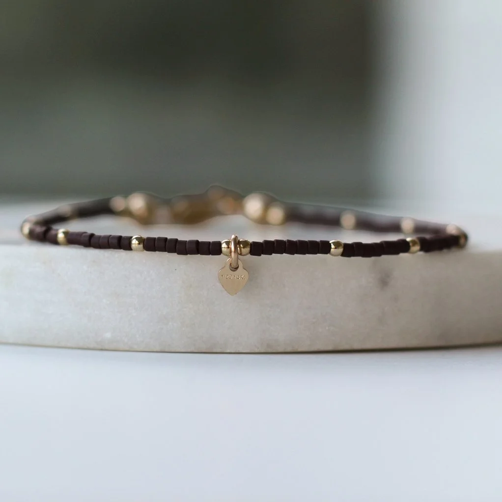 chocolate brown miyuki bracelet.jpg