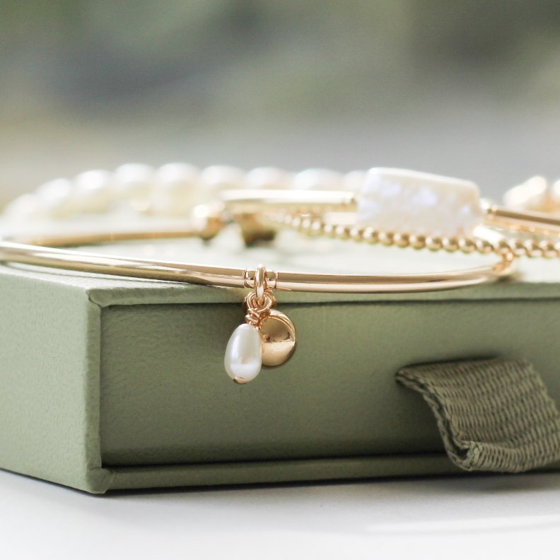 gf fw pearl and ball bracelet 3.JPG