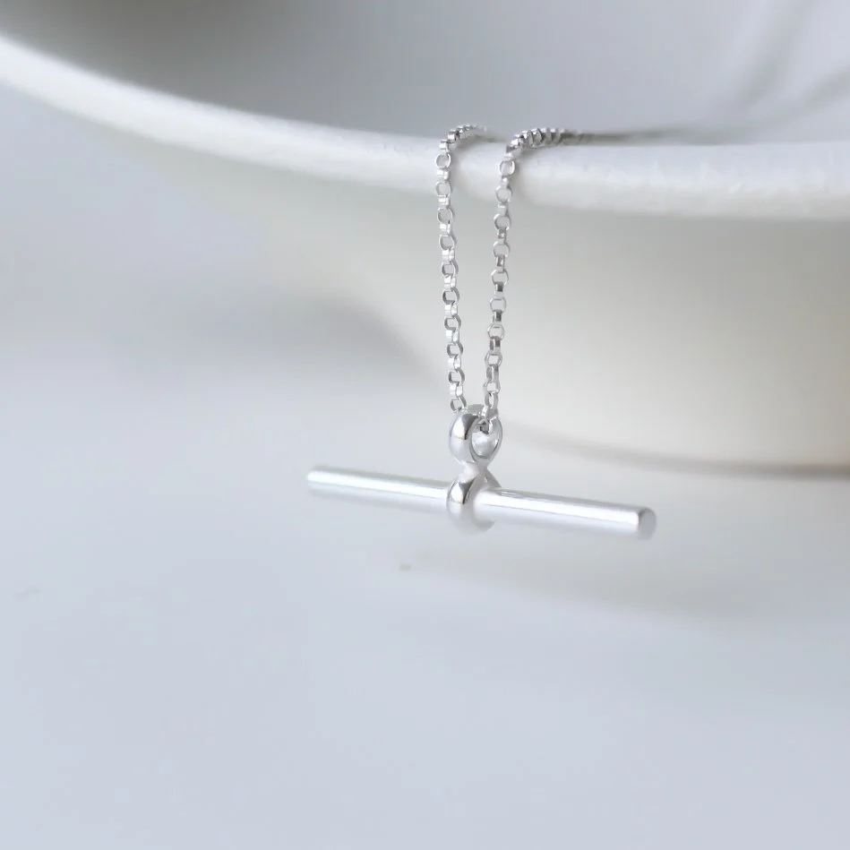 silver t bar necklace.JPG