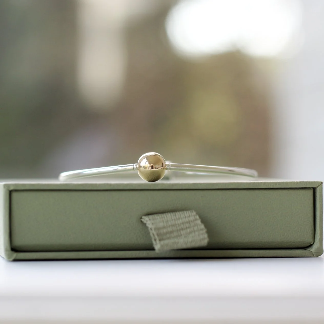 silver bracelet gf ball.JPG