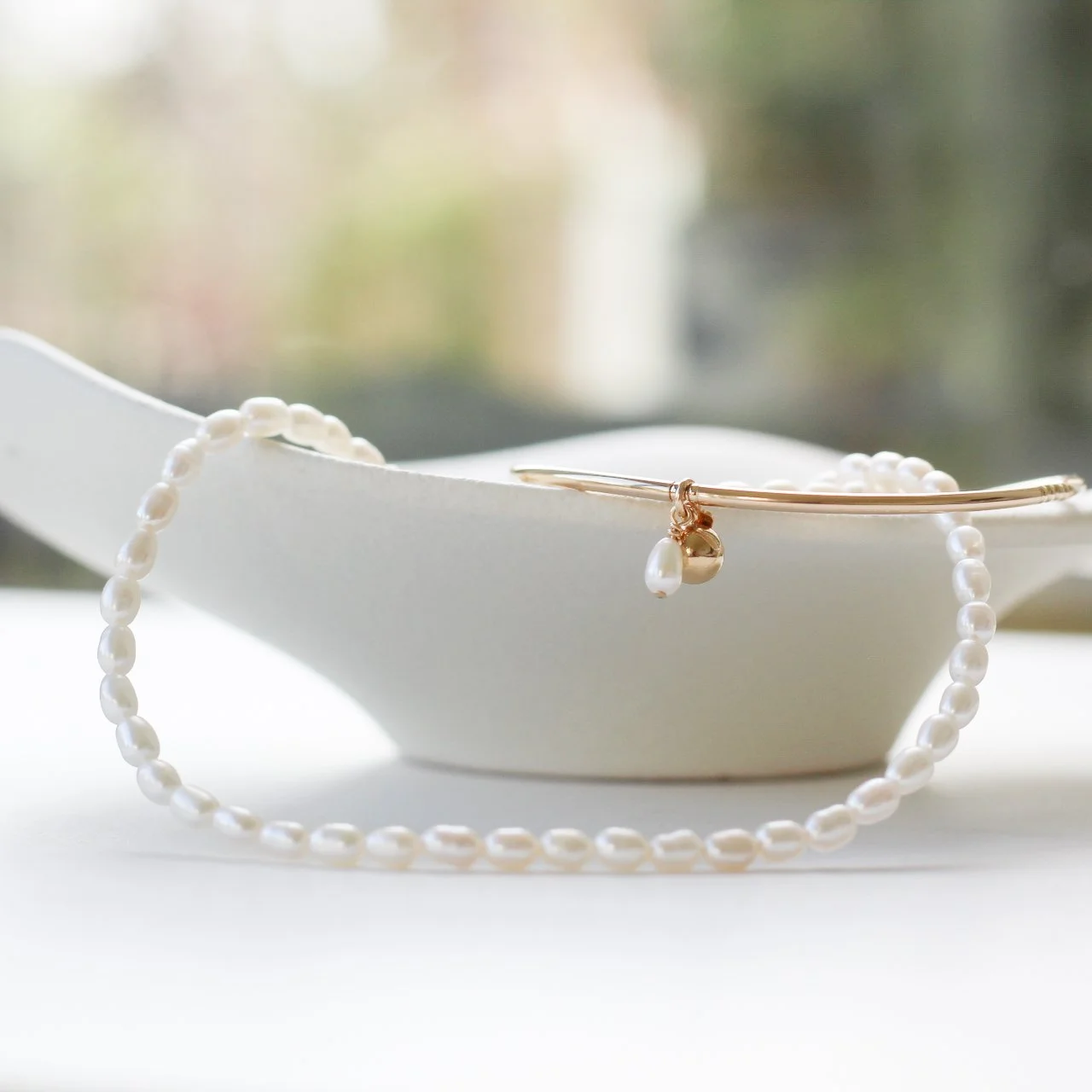 freshwater pearl necklace 2.JPG