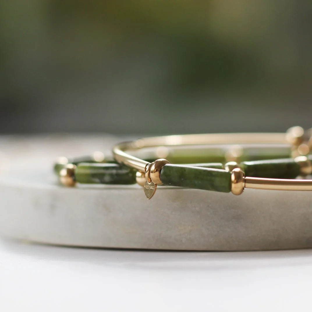 gf jade stretch bracelet 2.JPG