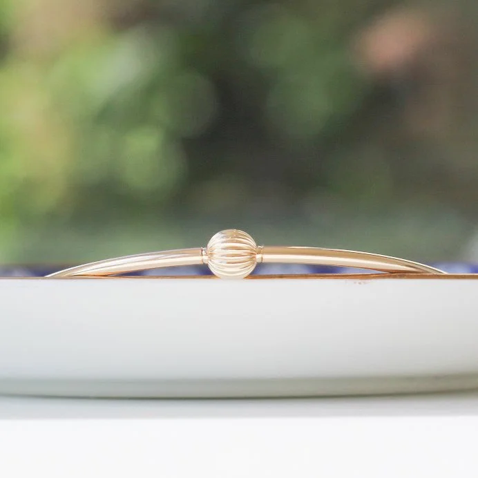 gf fluted bracelet 3.JPG