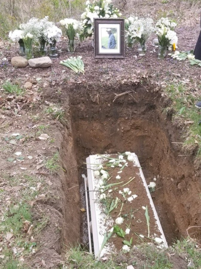 Mitchell-Funeral-Green-Burial-outdoor-in-ground.jpg