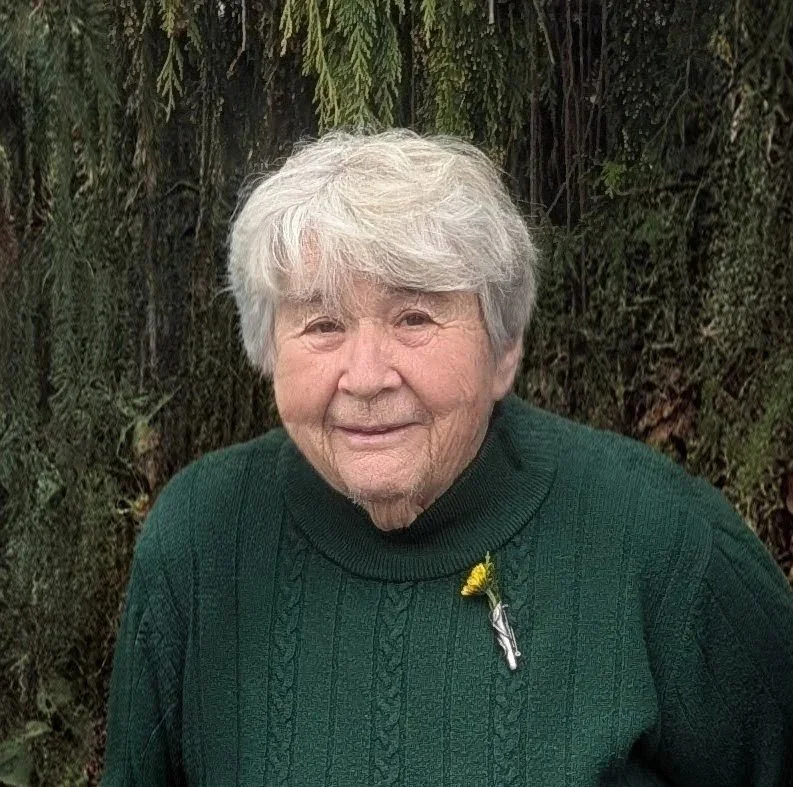 Gretchen Mary Kirk Connors