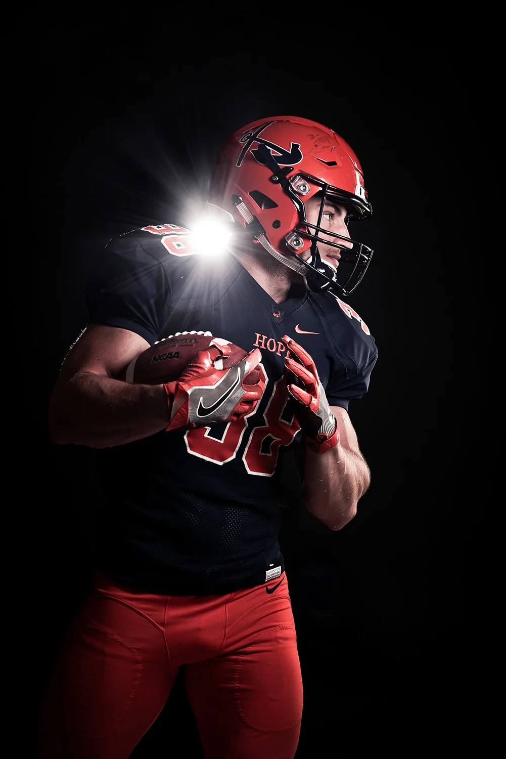 2017_Hope_Football_Cover_014.jpg