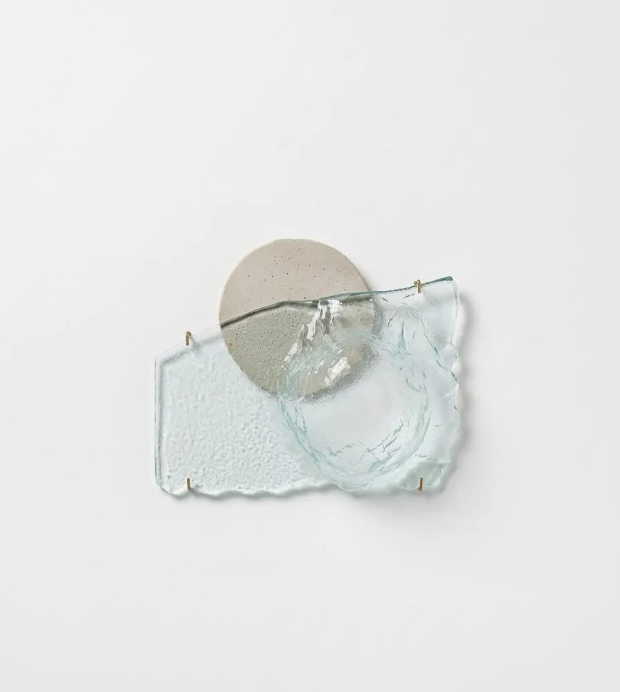  NATHAN BRAGA  Poente II, 2026  vidro e cerâmica  33 x 21.5 x 9 cm   