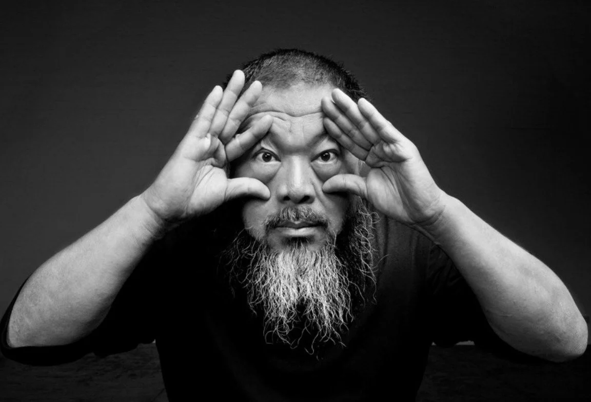 Joan Baez and Ai Weiwei to receive top Award from Amnesty International