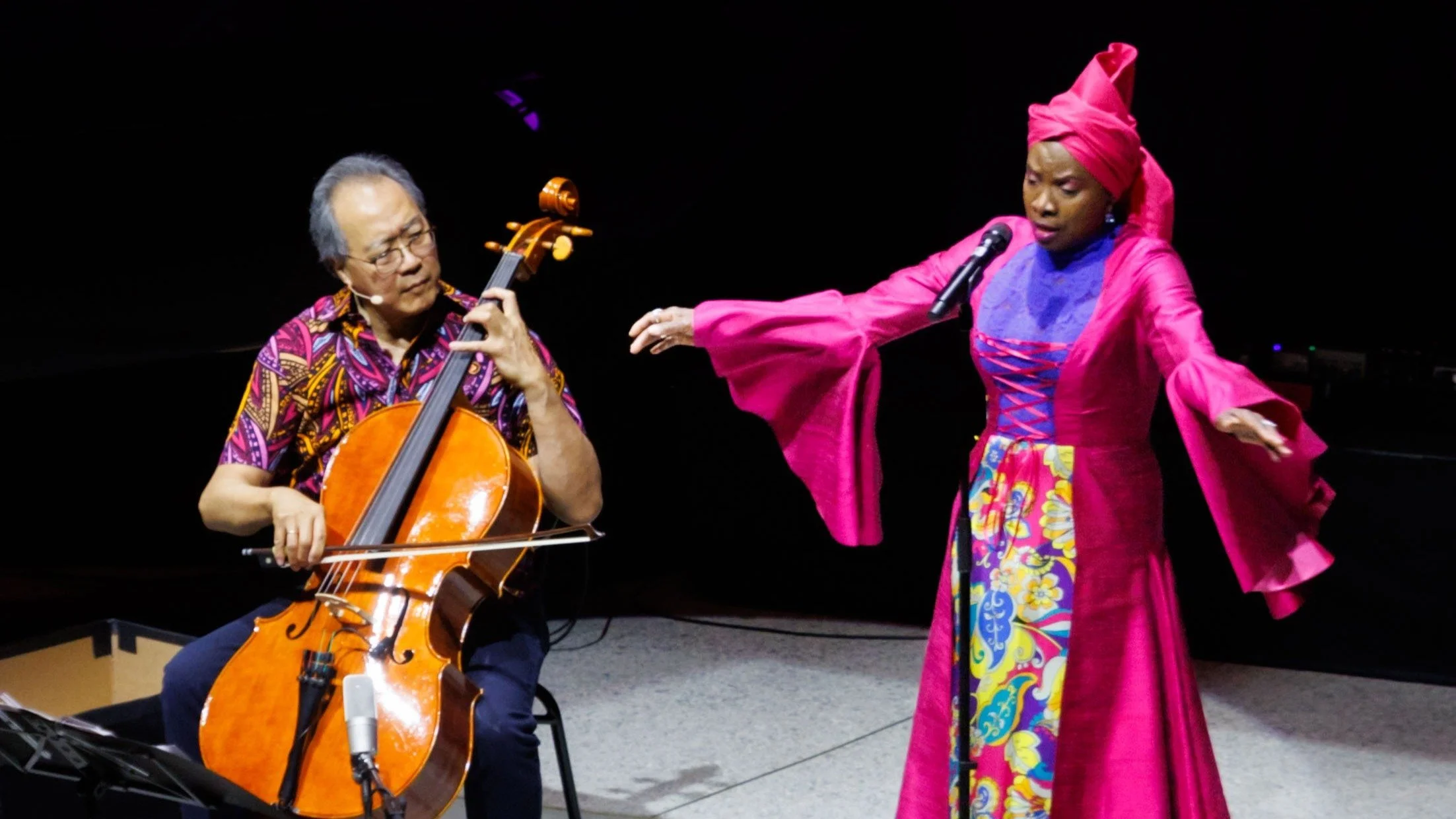 San Francisco Classical Voice : Angelique Kidjo and Yo-Yo Ma Make a West African Dance Party with "Sarabande Africaine"