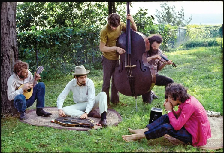 Chronogram : Through the Lens of Elliott Landy: The Band, Dylan, and Woodstock