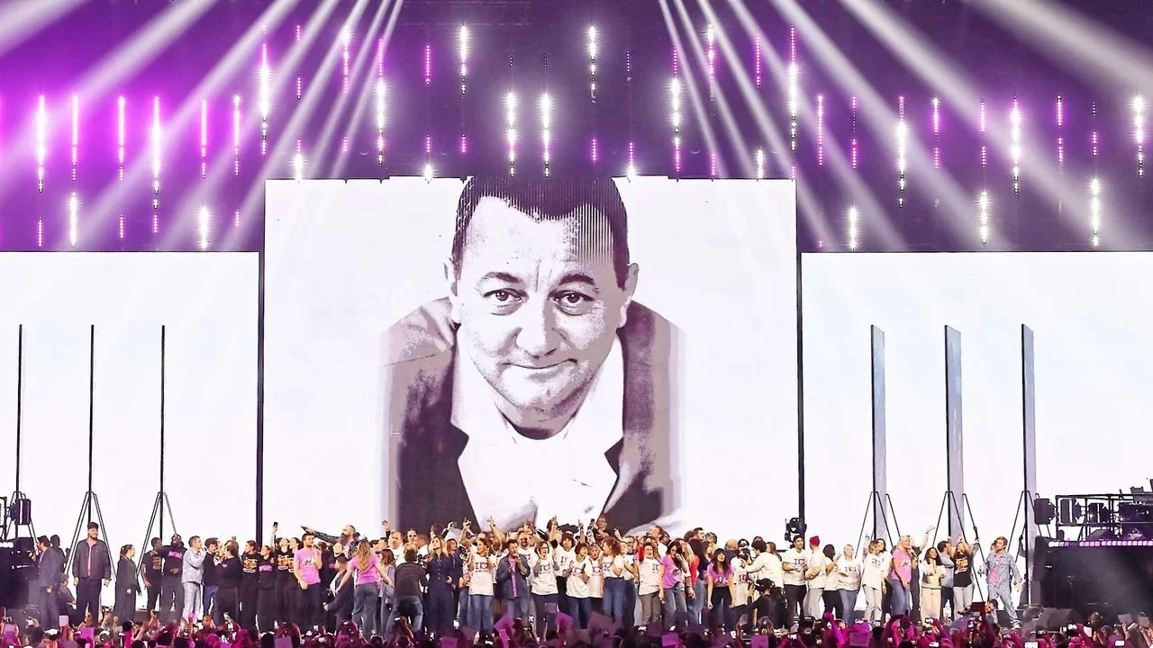 Télé 7 Jours: Les Enfoirés 2026 : le retour de Florent Pagny, l’apparition surprise de Vianney, les nouvelles têtes... Nous y étions !