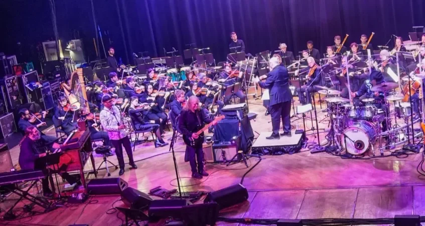Jambase: Warren Haynes Previews ‘Dreams &amp; Songs’ Symphonic Album With ‘Banks Of The Deep End’ &amp; New Orleans Concert