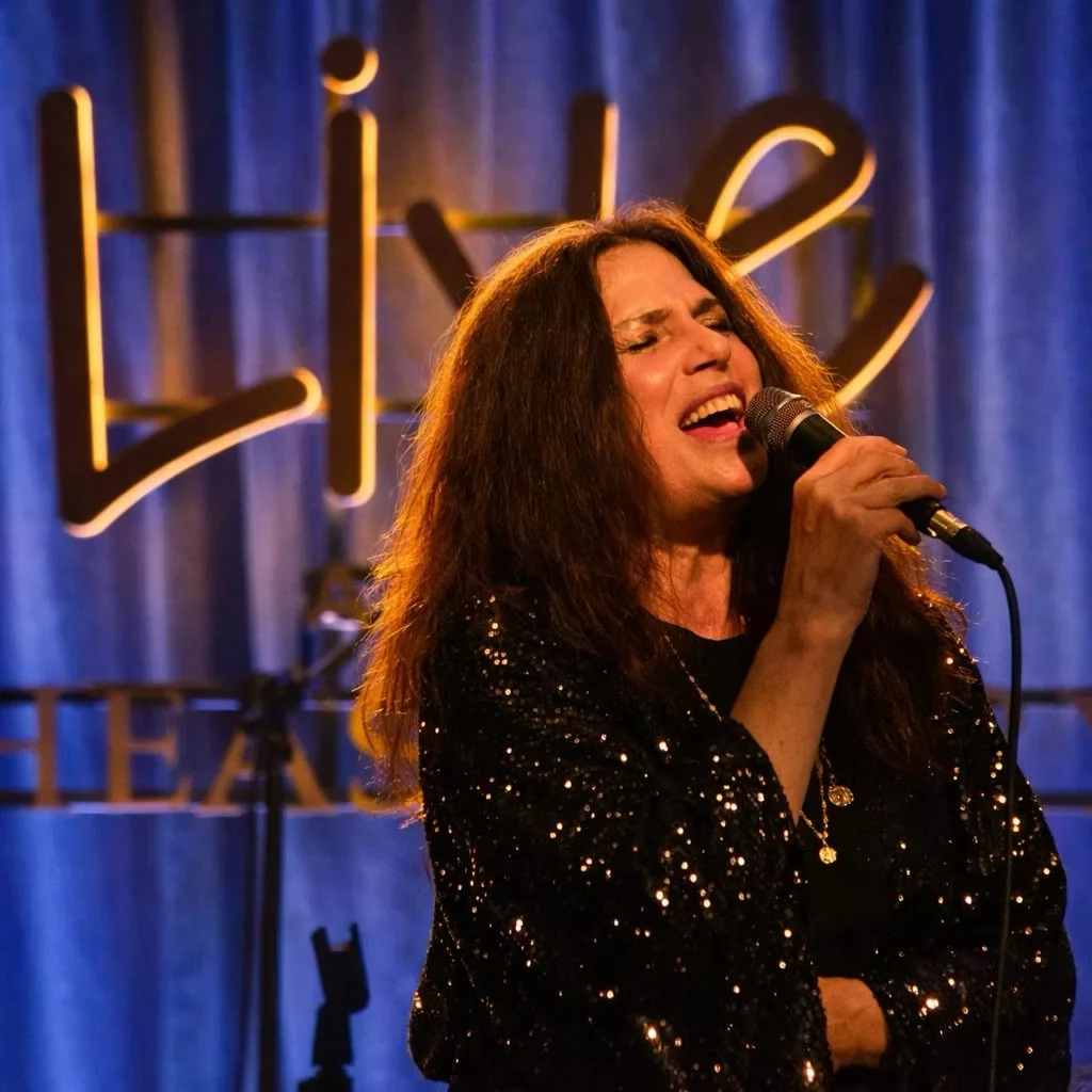 Wrinkly Rockers Club: Sari Schorr London Photo Gallery