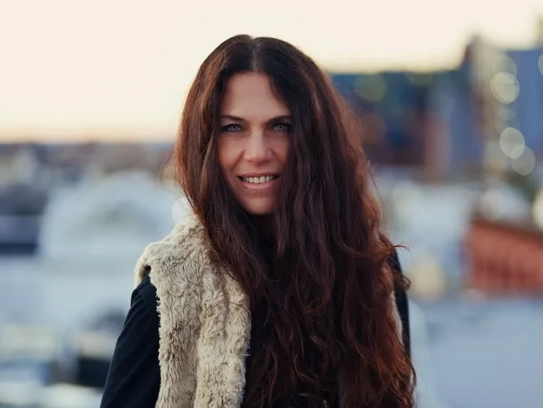 Rock and Blues News: Sari Schorr Announces New Album ‘Running Wild’
