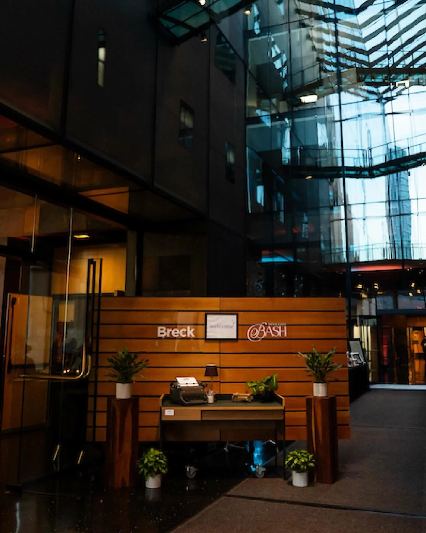 📚📝📓 Breck Bash 2026📓📝📚
 
A nod to the pages behind us and a world of possibilities ahead. 

We couldn&rsquo;t have been more excited to bring this chapter to life for @breck_school 

@mcnamaraevents 
@ignite_the_lite 
@lineneffects 
@damicohosp