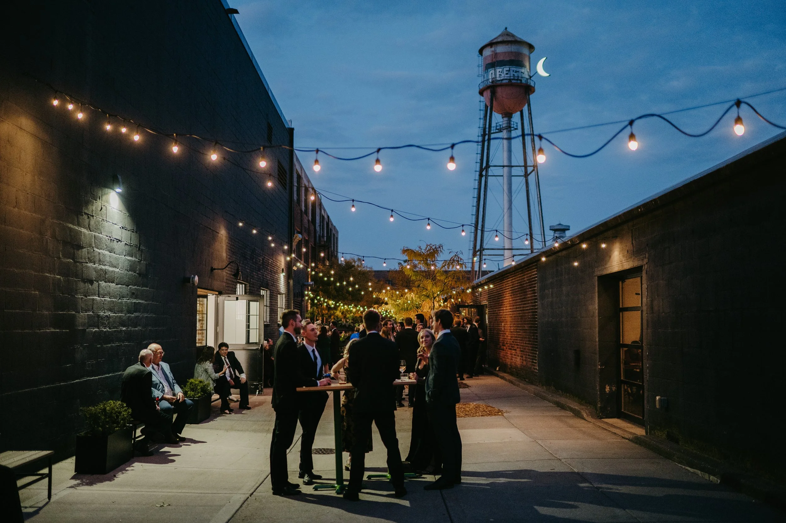 Jenny-and-Ryan-Cocktail-Hour-50 (1).jpg