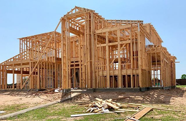 Houston in the Spring. What a great time to frame some new custom homes. #anvilengineering #houstoncustomhomes