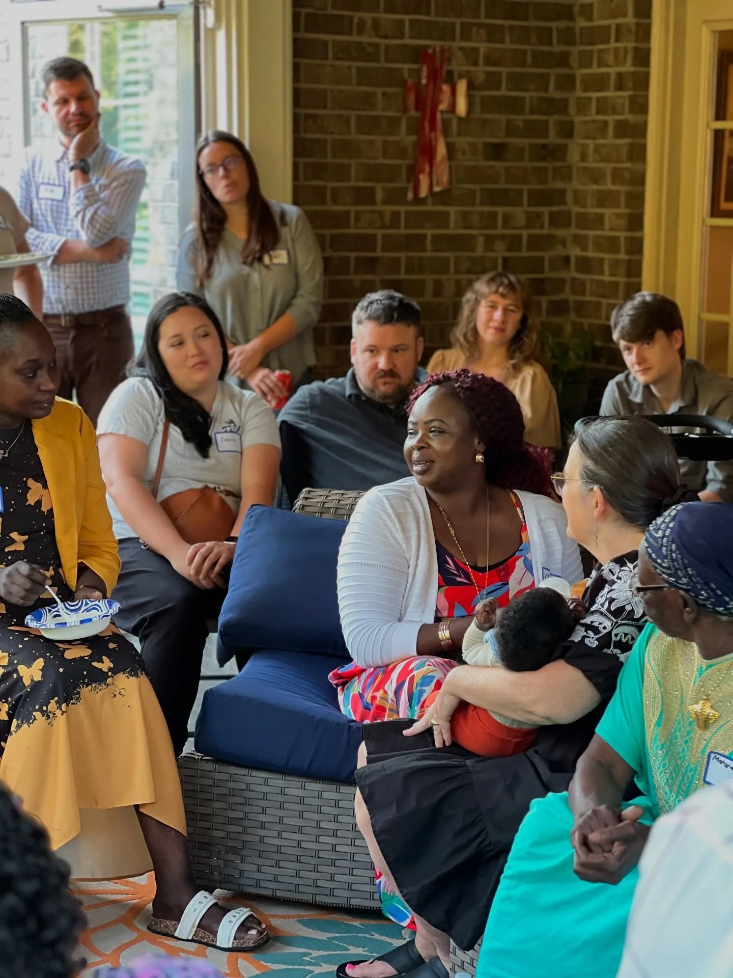 It was a full house last night at Alan & Angela Kaye’s house! What a joy to get to know some new (& new-ish) folks last night at our Newcomers Dinner!