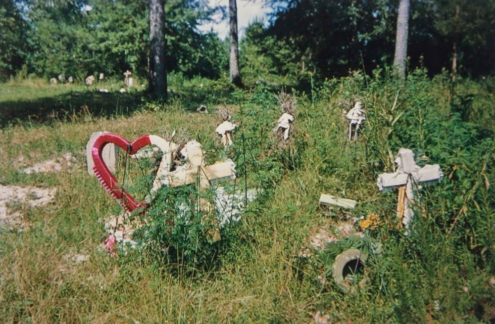   Grave with Crimson Wreath, Near Greensboro, Alabama  Image: 1979/printed: 1981 Dye Coupler Color Print 3 1/4 x 5 in. (image size) The Do Good Fund, Inc., 2016-122 