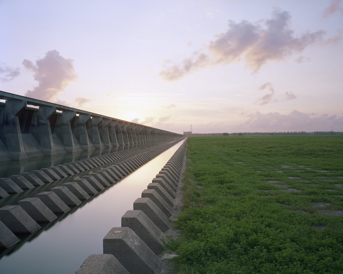   Bonnet Carré Spillway, Mississippi River, St. Charles Parish, Louisiana  Image: 2012/printed: 2020 Edition: 1/15 Archival Inkjet Print 20 × 25 in. (image size) The Do Good Fund, Inc., 2020-015 