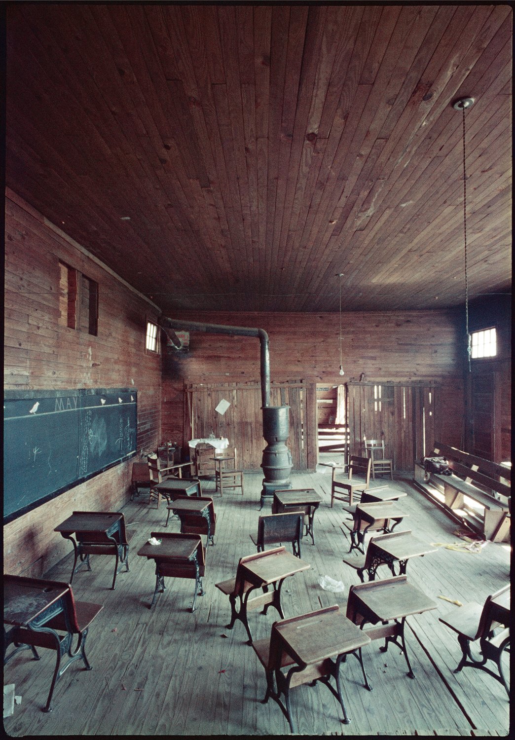  Gordon Parks  Black Classroom, Shady Grove, Alabama , 1956 Edition: 10/25 Archival pigment print  15 3⁄4 x 11 in. (image size)  The Do Good Fund, Inc., 2015-012 Photograph by Gordon Parks Courtesy of and copyright The Gordon Parks Foundation 