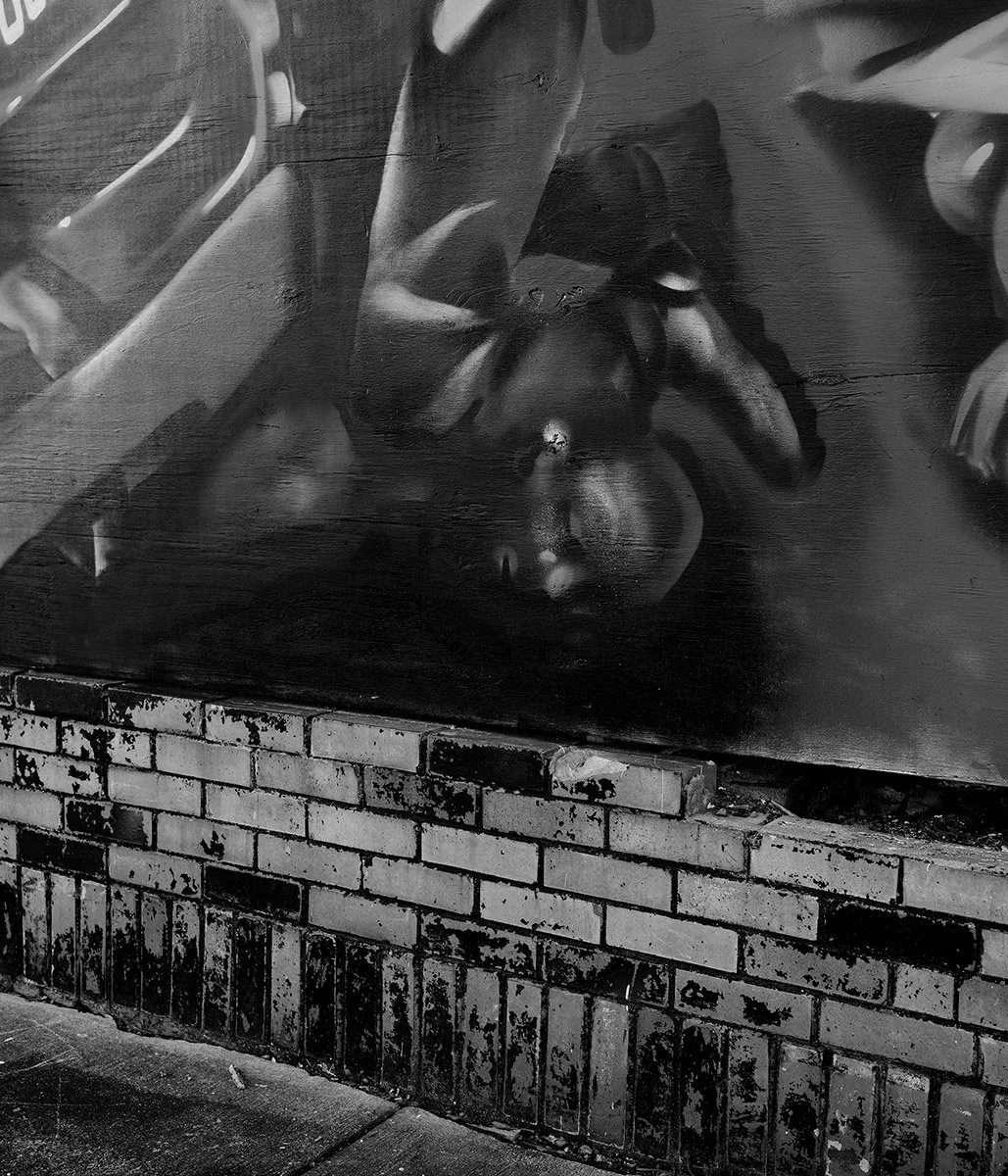  Birmingham, Jefferson County, Ala. Mural depicting the murder of George Floyd.   Archival Pigment Print Image: 2020 / Printed: 2022 7 3/4 x 9 in (image size) Edition: 1/10 The Do Good Fund, Inc., 2022-019 