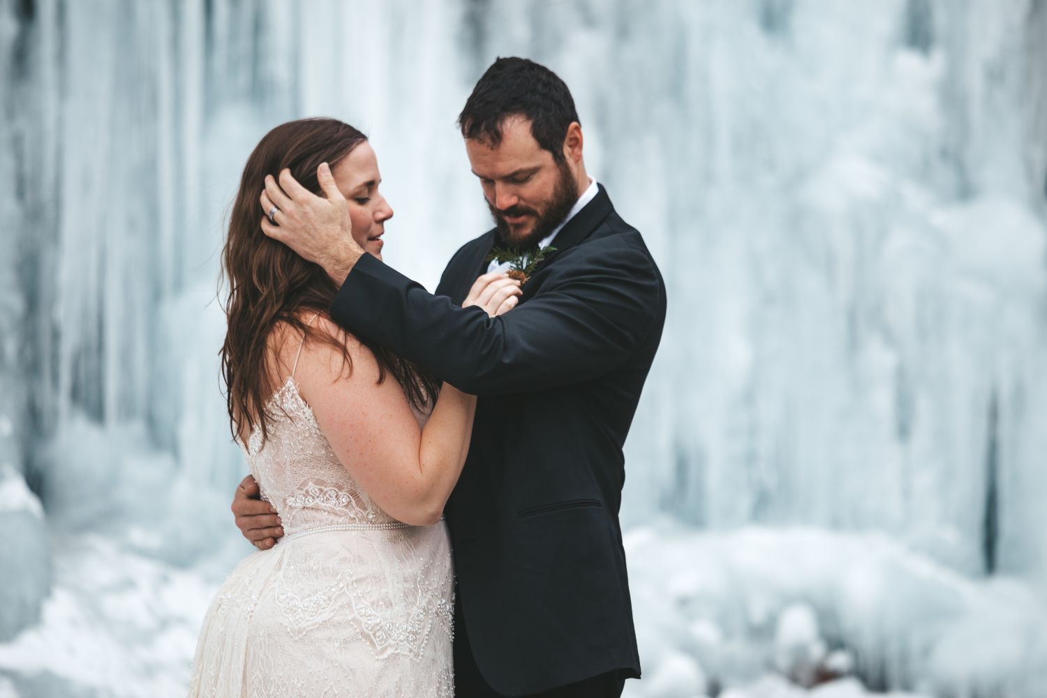 bride-groom-ice-waterfall-north-cascades