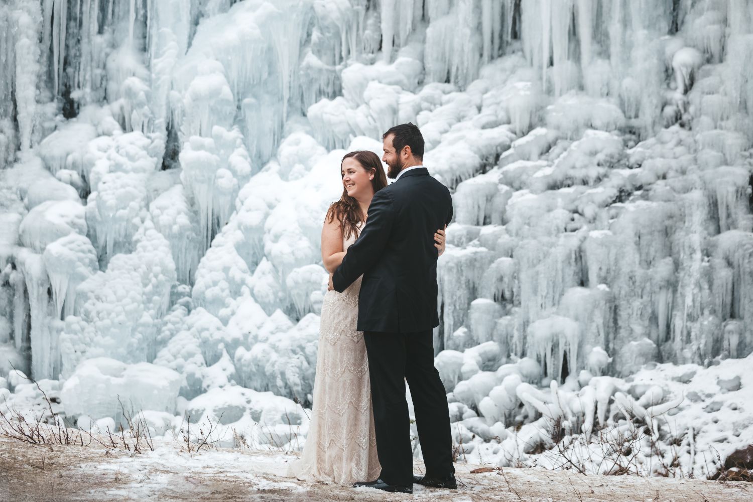 bride-groom-ice-waterfall-north-cascades