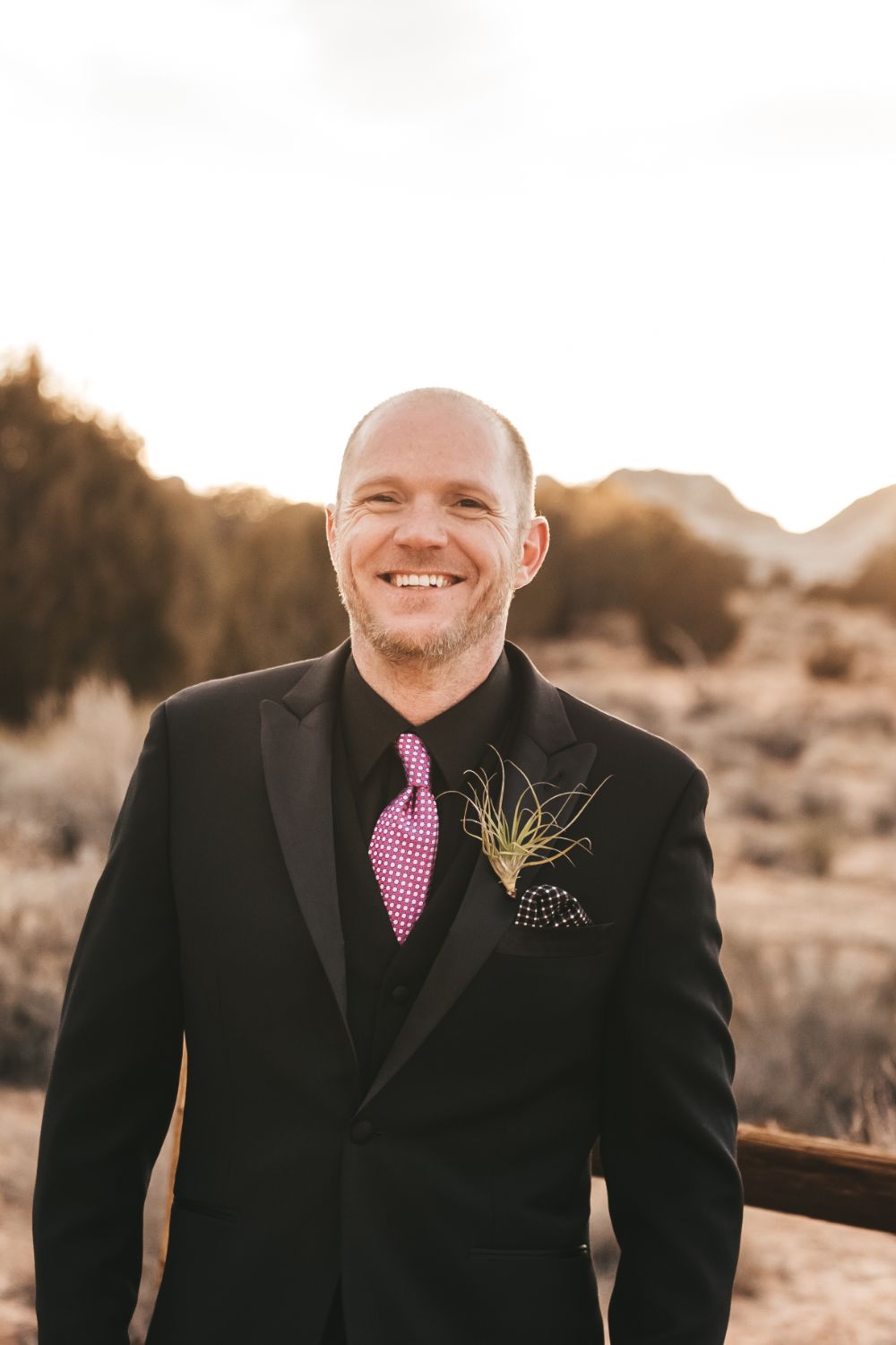 groom-smiling