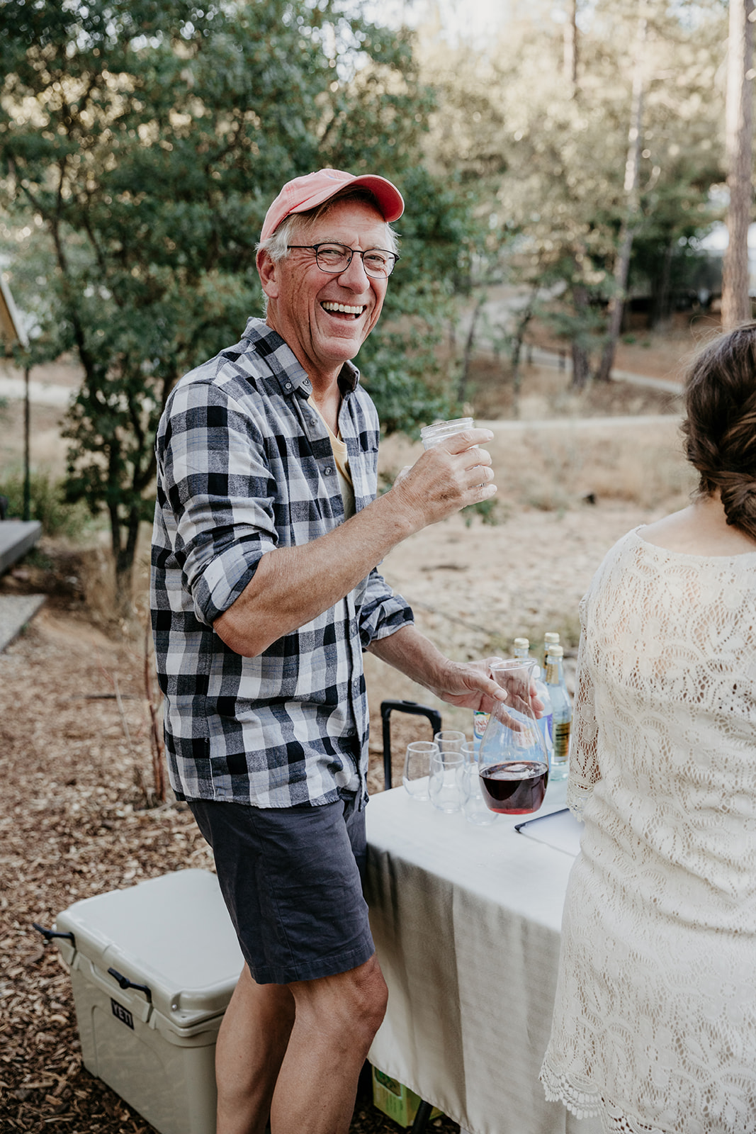 groom-father-drinks