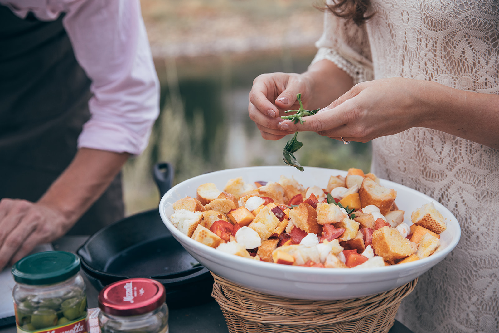 bride-groom-prepare-food