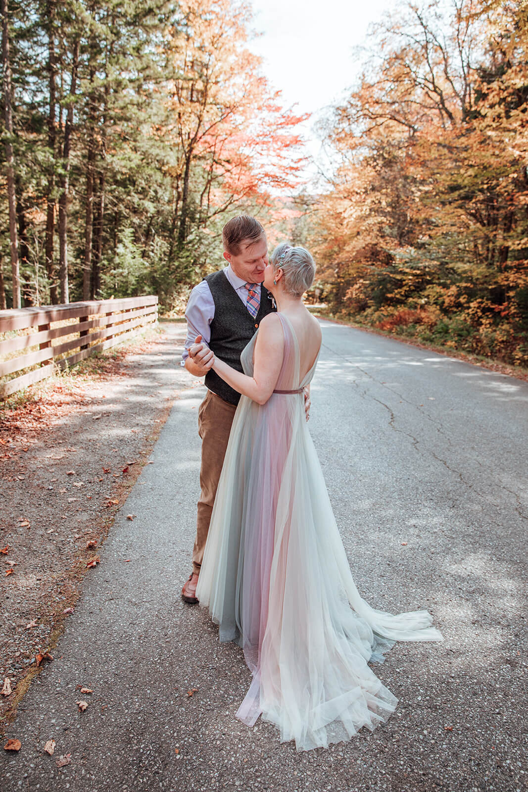  Bride changes into a rainbow dress in Vermont 