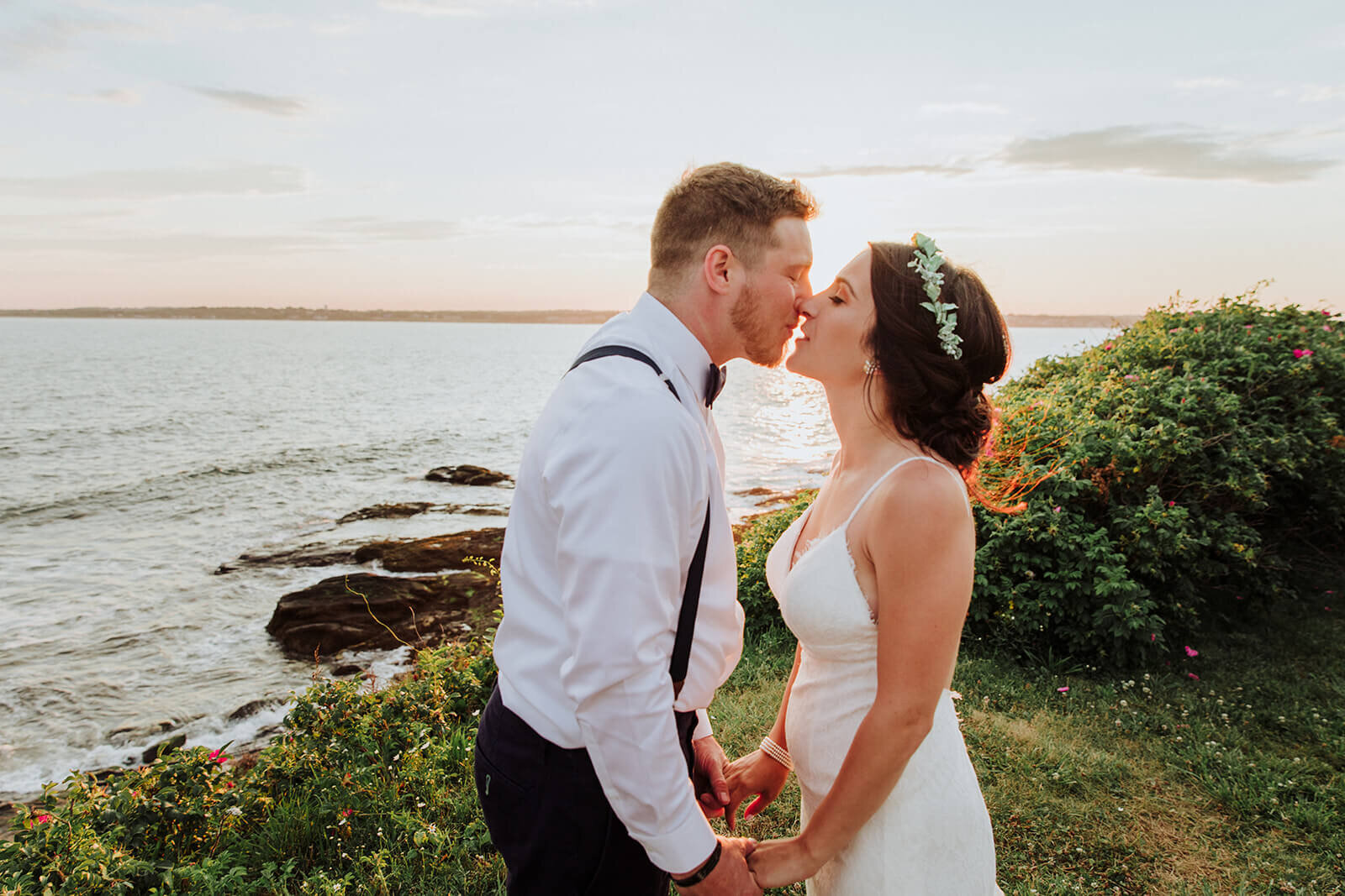  Couple elope at Beavertail Lighthouse in Rhode Island and involve their daughter in the day. 