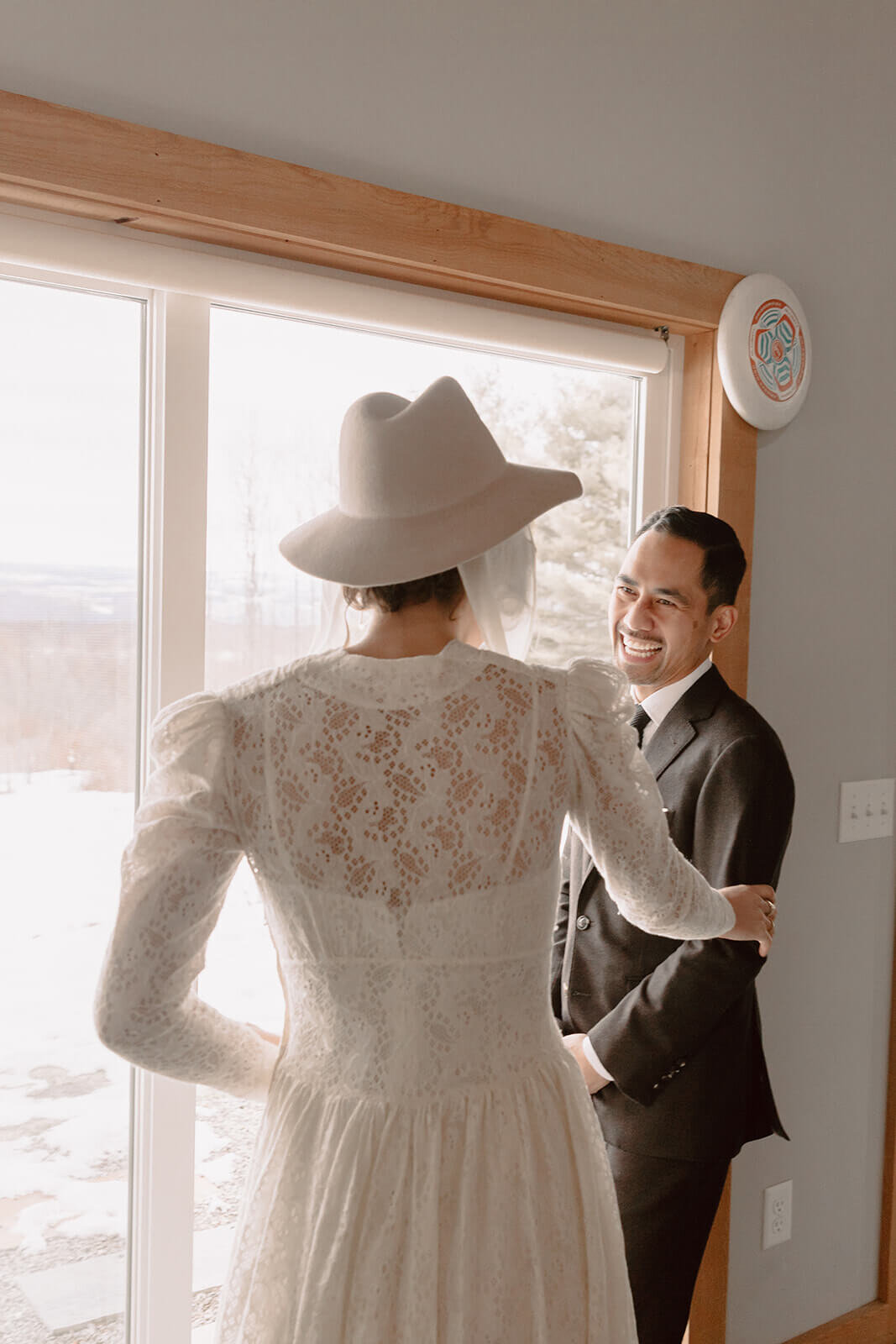  Stylish NYC couple elope late winter in the Finger Lakes region of Upstate NY. First look 